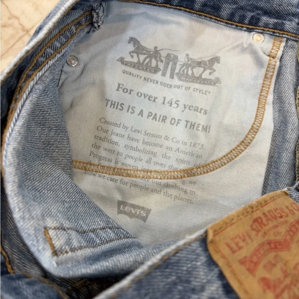 Levi's 550 Relaxed fit Men's Jeans. Size W34x L36.